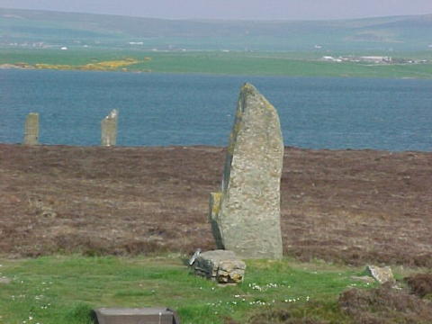 11 Damaged stone, Ring of Brogar