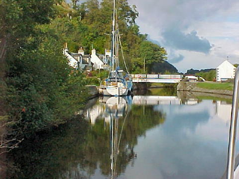 10 Bridge over Canal